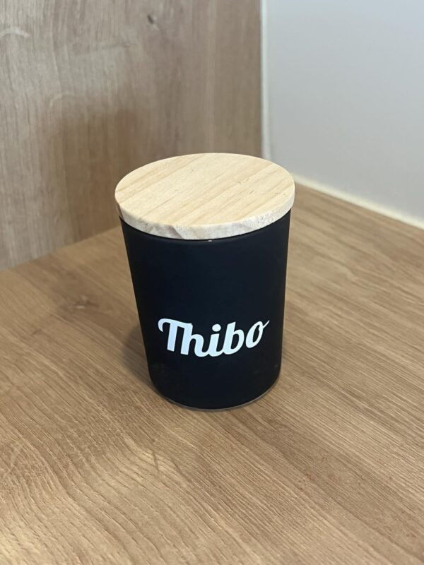 Geurkaarsje met houten deksel zwart